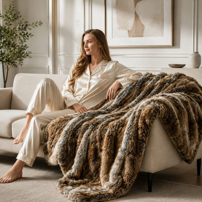Plush Faux Fur Throw Blanket – Decorative Cozy Bedding Accent