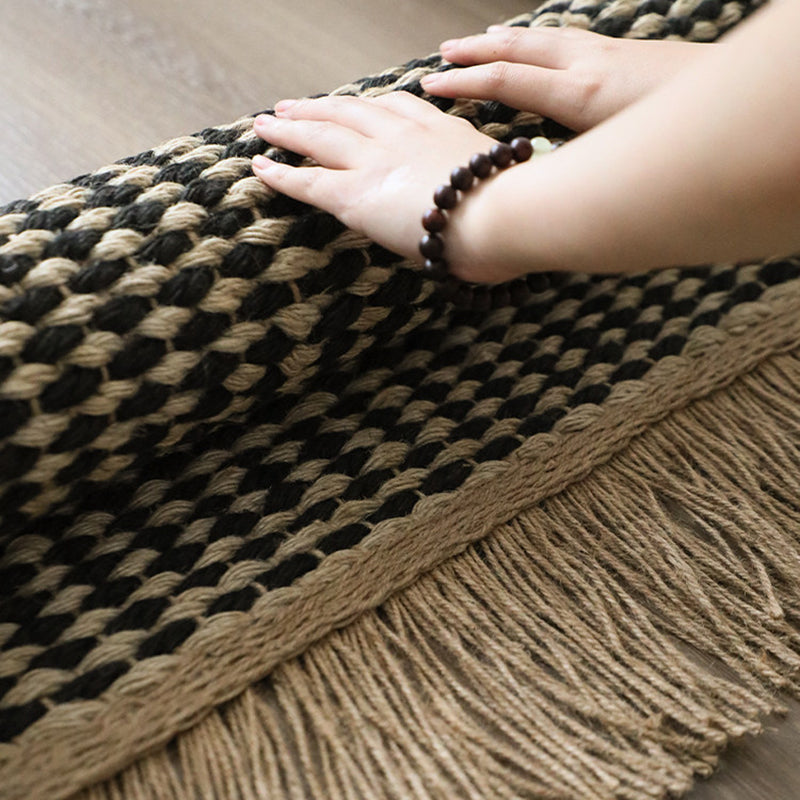 Chunky Woven Jute Rug – Reversible Double-Sided Fringe Rug for Bedroom and Entryway