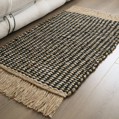 Chunky Woven Jute Rug – Reversible Double-Sided Fringe Rug for Bedroom and Entryway