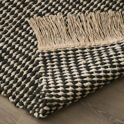 Chunky Woven Jute Rug – Reversible Double-Sided Fringe Rug for Bedroom and Entryway