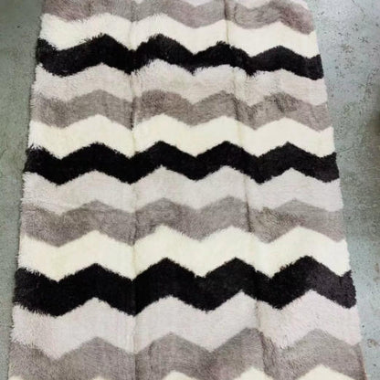 Faux Silk Wool Area Rug – Plush Reversible Rug for Living Room and Bedroom