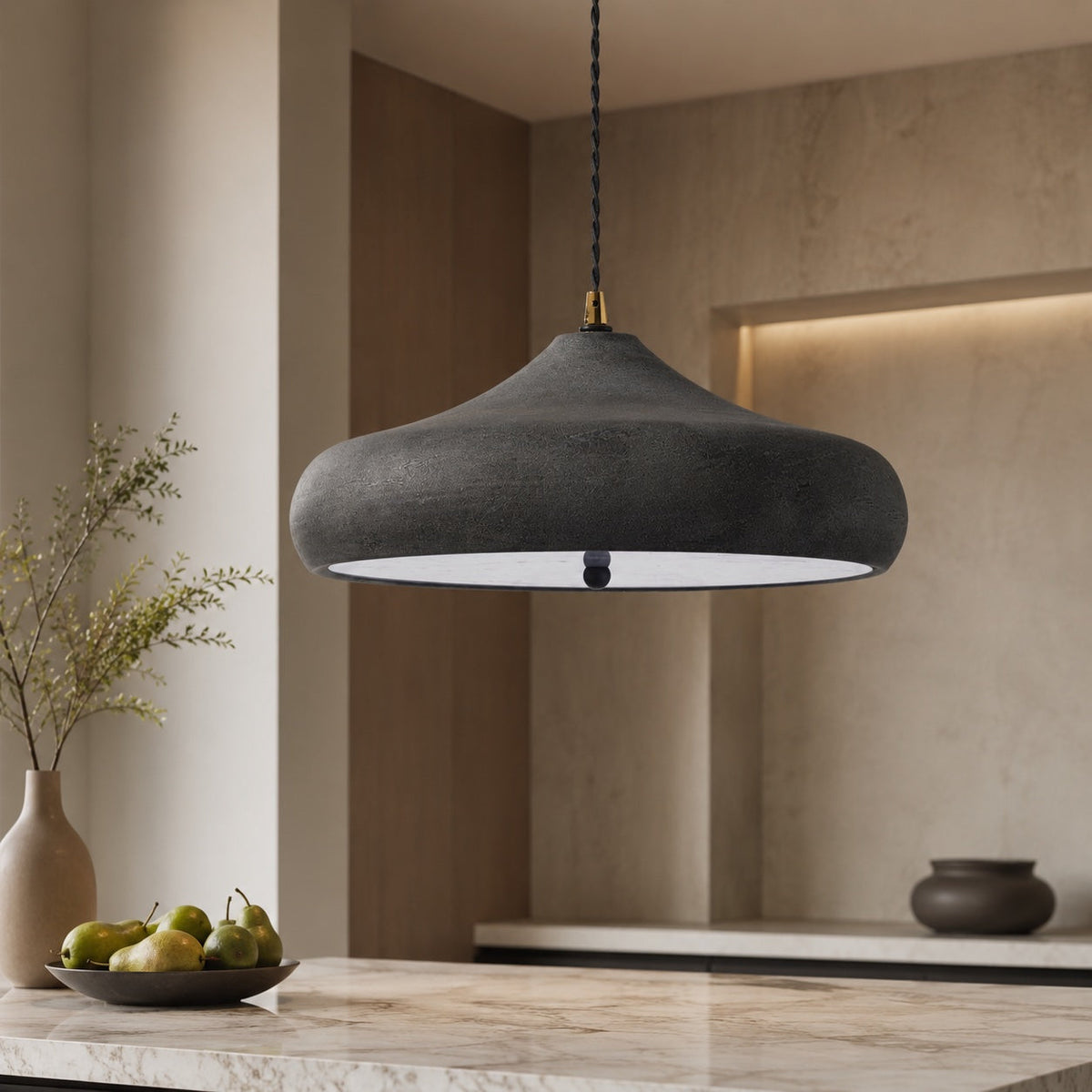 Sculptural Disc Pendant Light | Adjustable LED Suspension