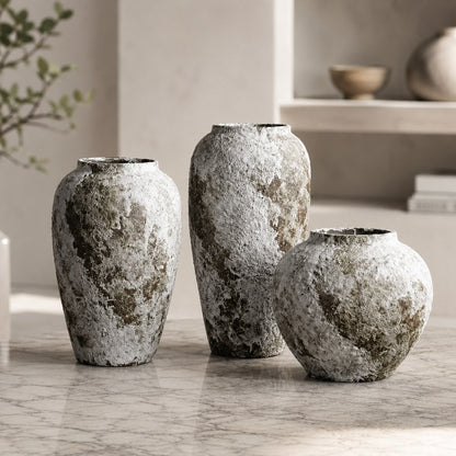 Minimalist Ceramic Vase – Stone-Textured Decorative Accent