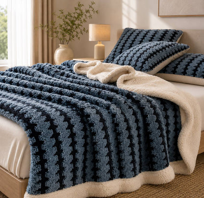 Cozy Flannel Throw Blanket – Lightweight Soft Velvet Portable Throw