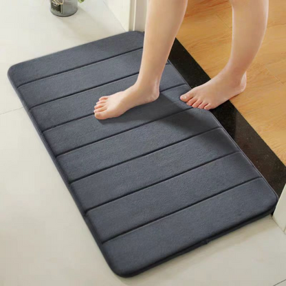 UltraSoft Absorbent Bath Mat – Plush Microfiber Anti-Slip Fast-Dry Mat