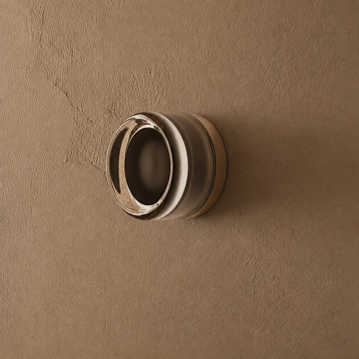 Circular Aluminum Wall Light | Minimalist Warm LED Sconce