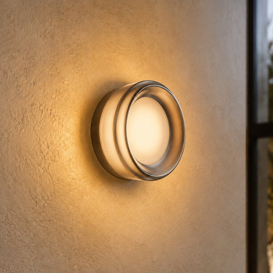 Circular Aluminum Wall Light | Minimalist Warm LED Sconce