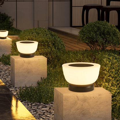 Solar Landing Light – Modern Outdoor LED Pathway Lamp, Dusk to Dawn