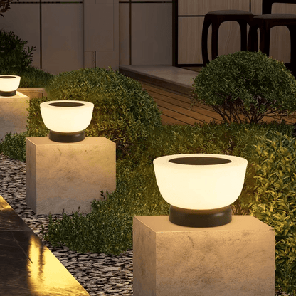 Solar Landing Light – Modern Outdoor LED Pathway Lamp, Dusk to Dawn