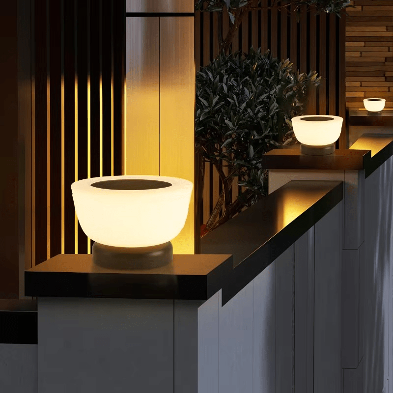 Solar Landing Light – Modern Outdoor LED Pathway Lamp, Dusk to Dawn